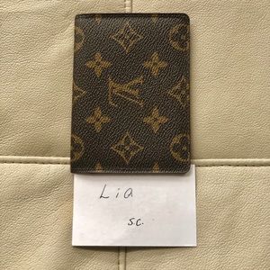LV ID card holder